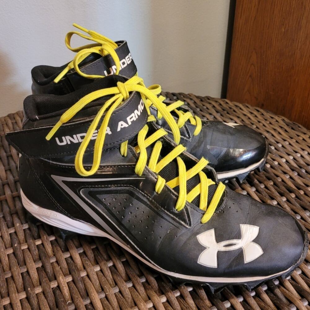 Under Armour Armourbound Football Cleats Black Neon Laces High Top Molded 8.5